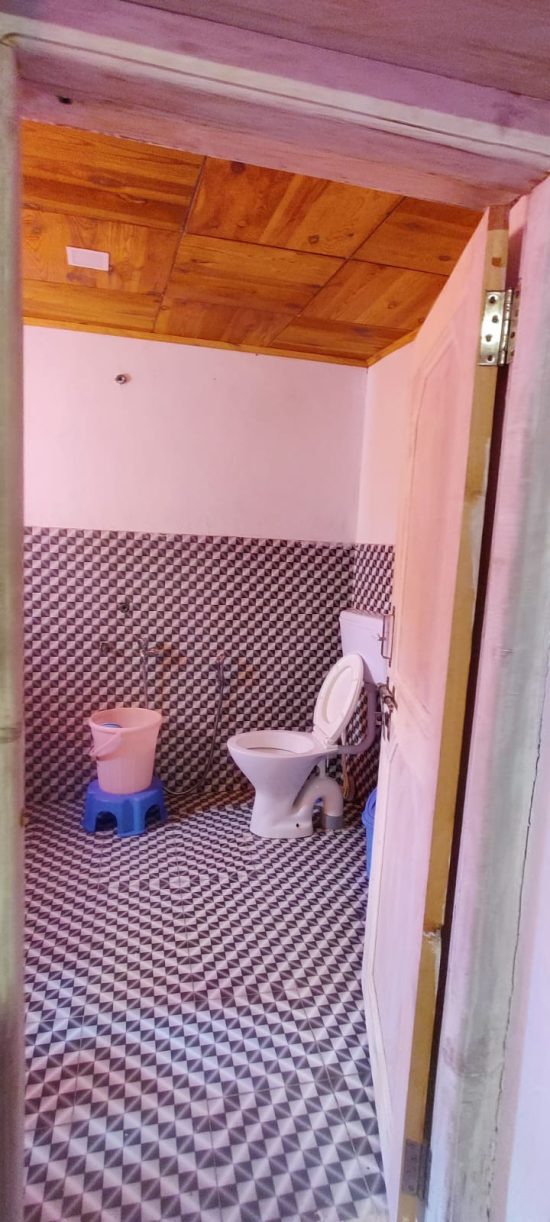 Peaceful Homestay in Merak - Pangong Tso