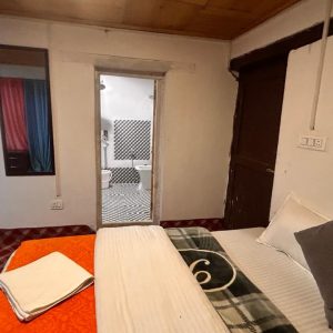 Peaceful Home Stay in Merak | Luxury Stay Near Pangong Lake, Ladakh