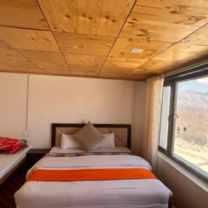 Peaceful Home Stay in Merak | Luxury Stay Near Pangong Lake, Ladakh