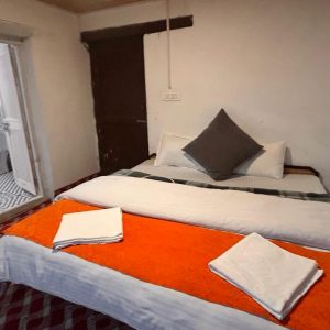 Peaceful Home Stay in Merak | Luxury Stay Near Pangong Lake, Ladakh