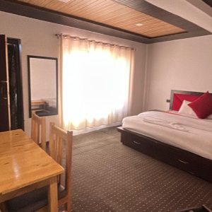 Peaceful Home Stay in Merak | Luxury Stay Near Pangong Lake, Ladakh