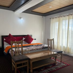 Peaceful Home Stay in Merak | Luxury Stay Near Pangong Lake, Ladakh
